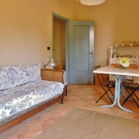 Tenuta Ajrale B&B 비고네