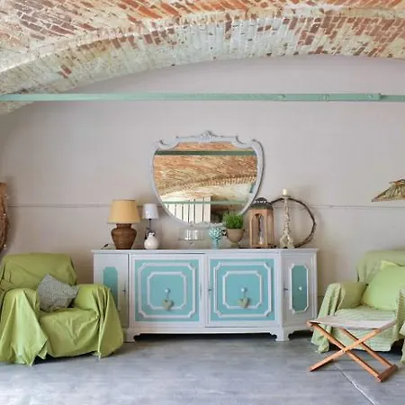 Tenuta Ajrale B&B 비고네